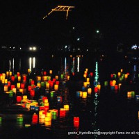 京の夏　五山送り火　大文字　灯籠流し 広沢池