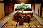 祇園祭　清々講社 : 風通しを良くし　神輿弁当の竹の皮を干す