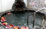 京都の秋 : 河鹿荘バラ風呂