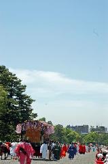 葵祭 　雅と勇壮