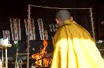 師走の東寺 : 護摩焚きの火は不動明王の化身とまでいわれる